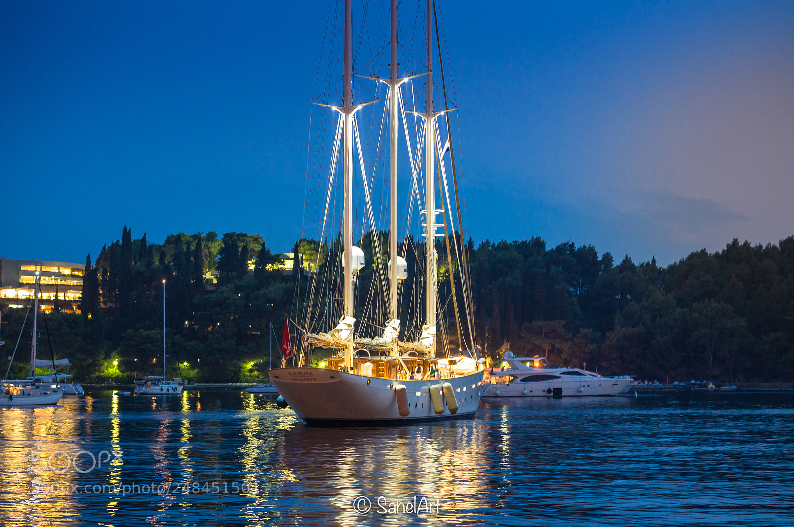 Sony SLT-A35 sample photo. Cavtat harbour, ship photography