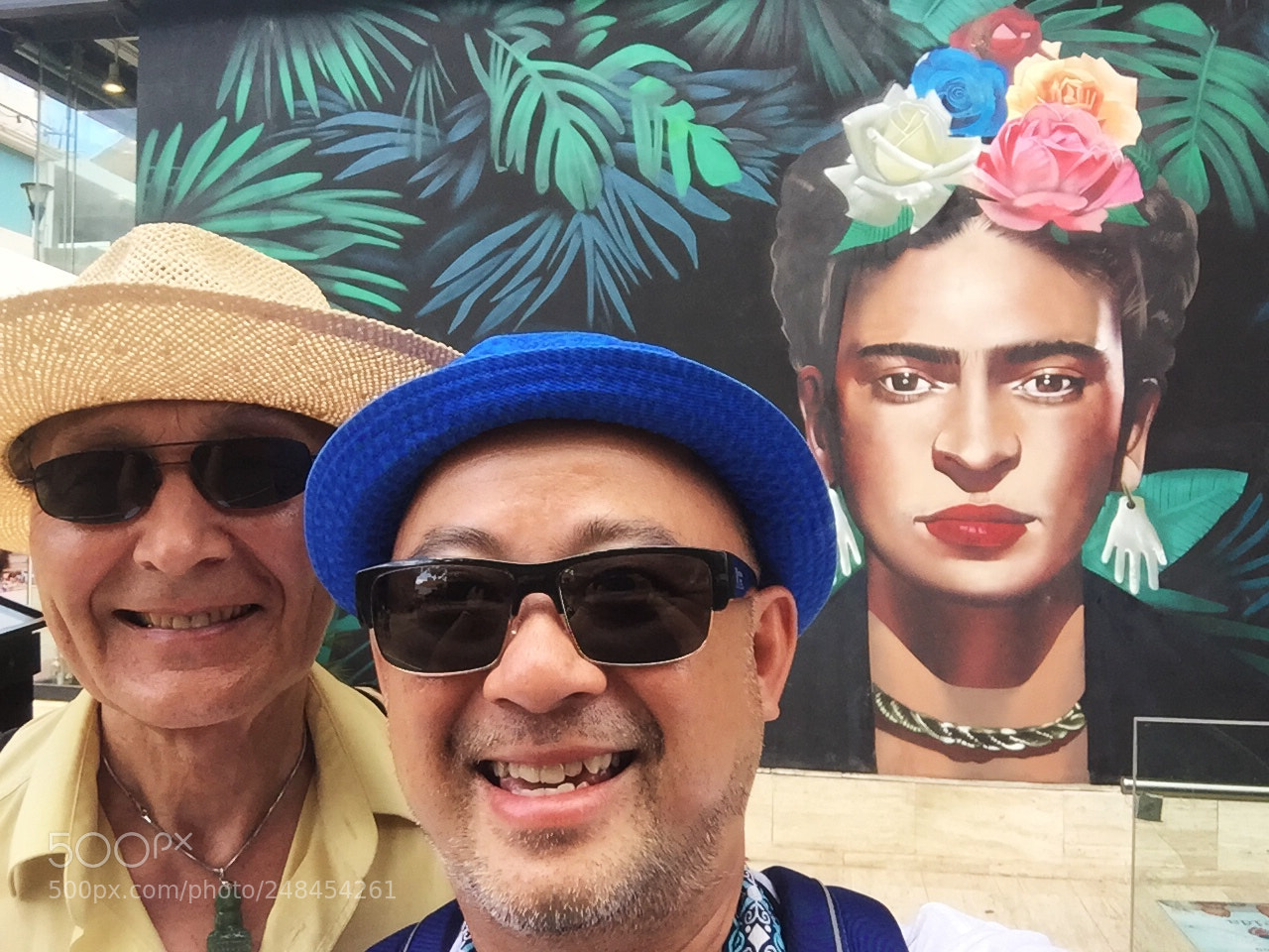 Apple iPhone 6 Plus sample photo. Frida khahlo gallery- a photography