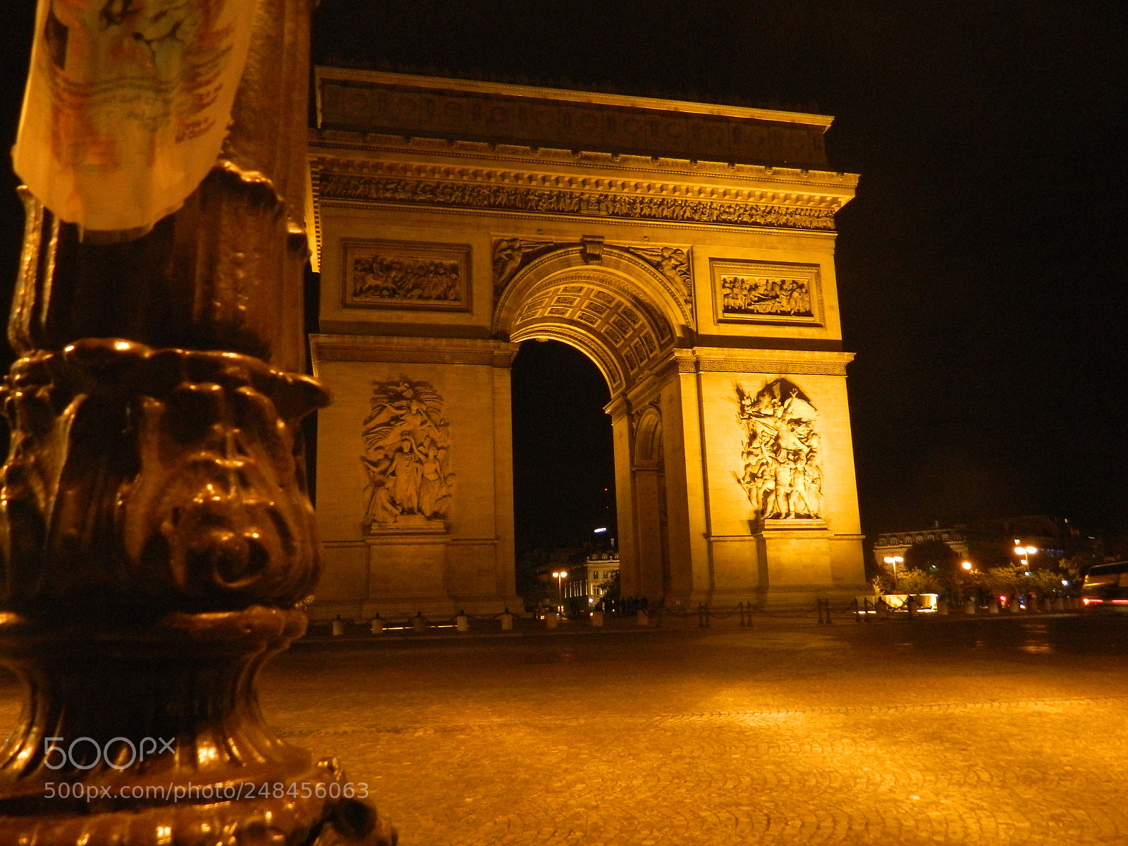 Nikon Coolpix L120 sample photo. Le arc de triumph photography