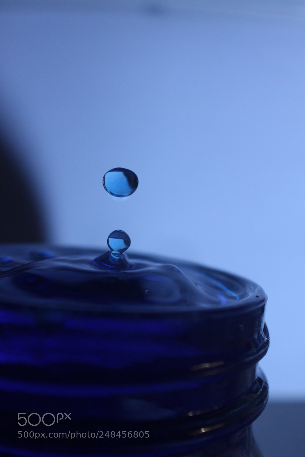 Canon EOS 1100D (EOS Rebel T3 / EOS Kiss X50) sample photo. Macro water droplet photography