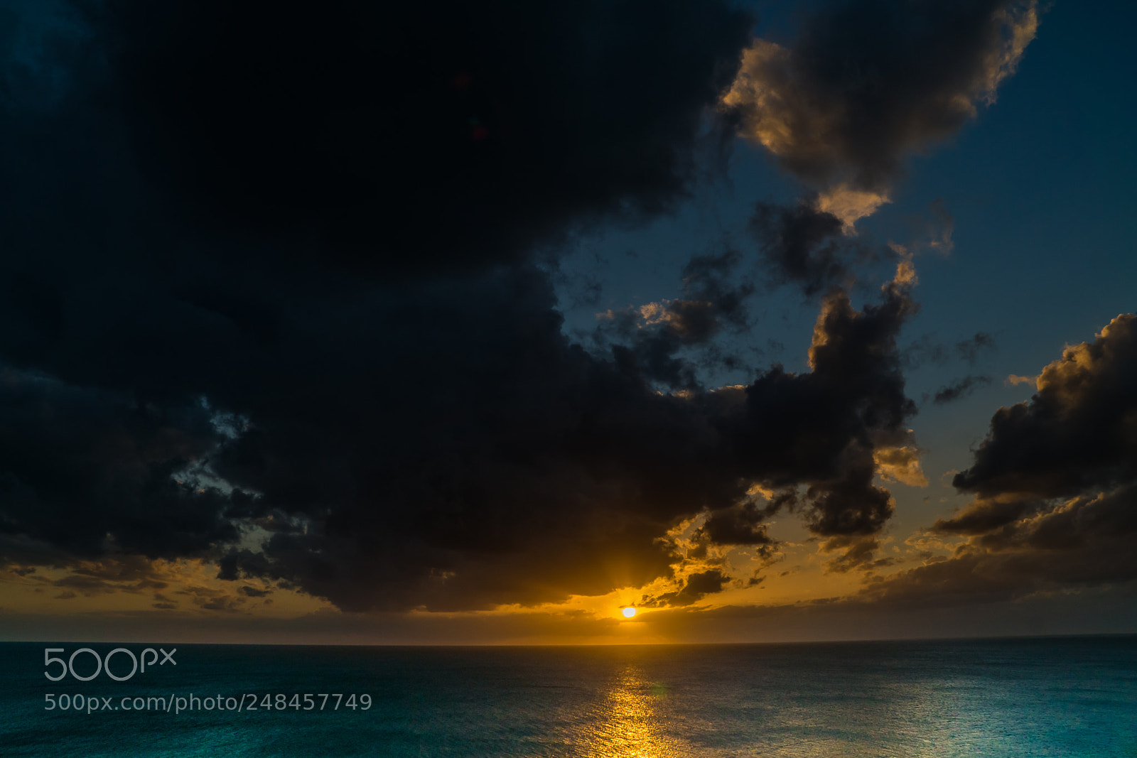 Sony ILCA-77M2 sample photo. Caribbean sunset, eleuthera, bahamas photography