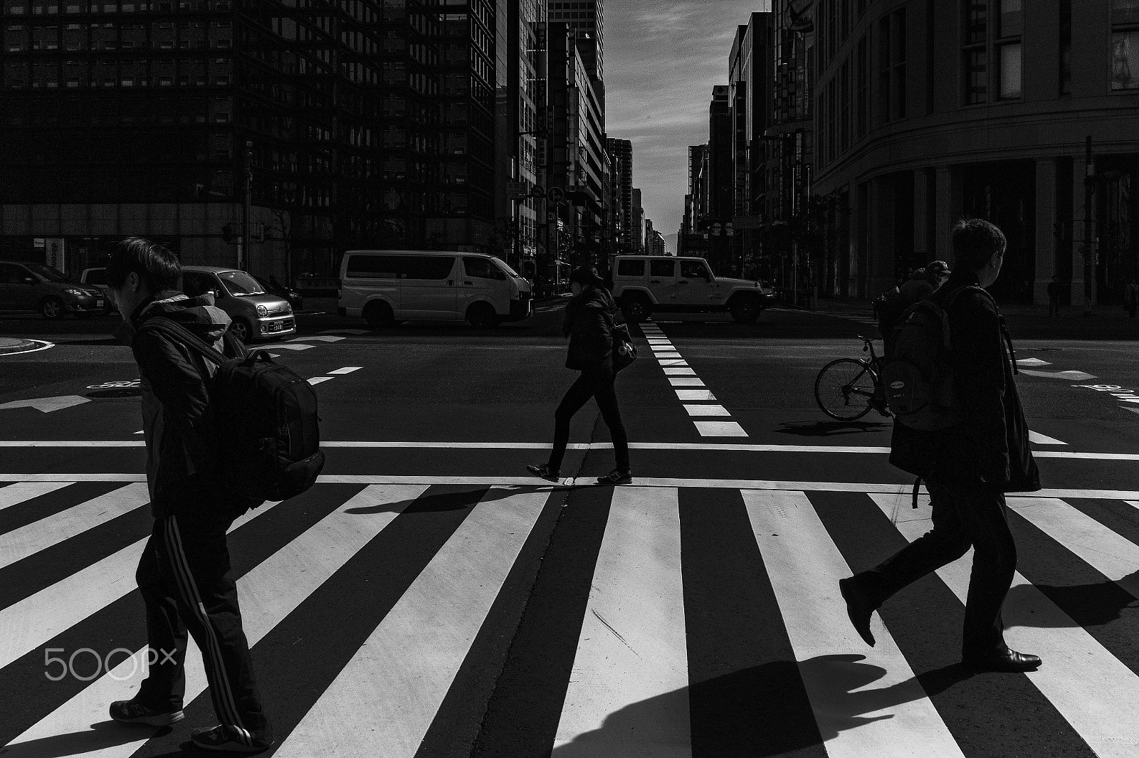 Leica M-Monochrom sample photo. Urban street nap photography