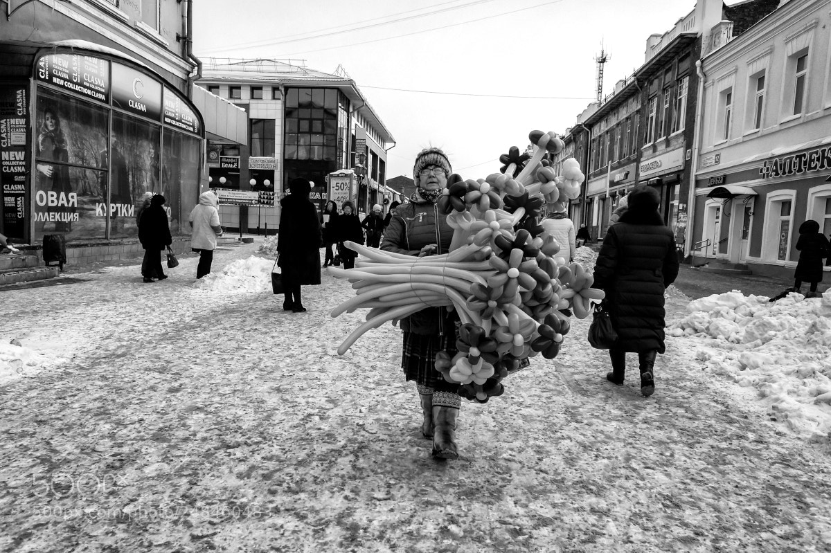 Sony Alpha NEX-5 sample photo. шарики photography