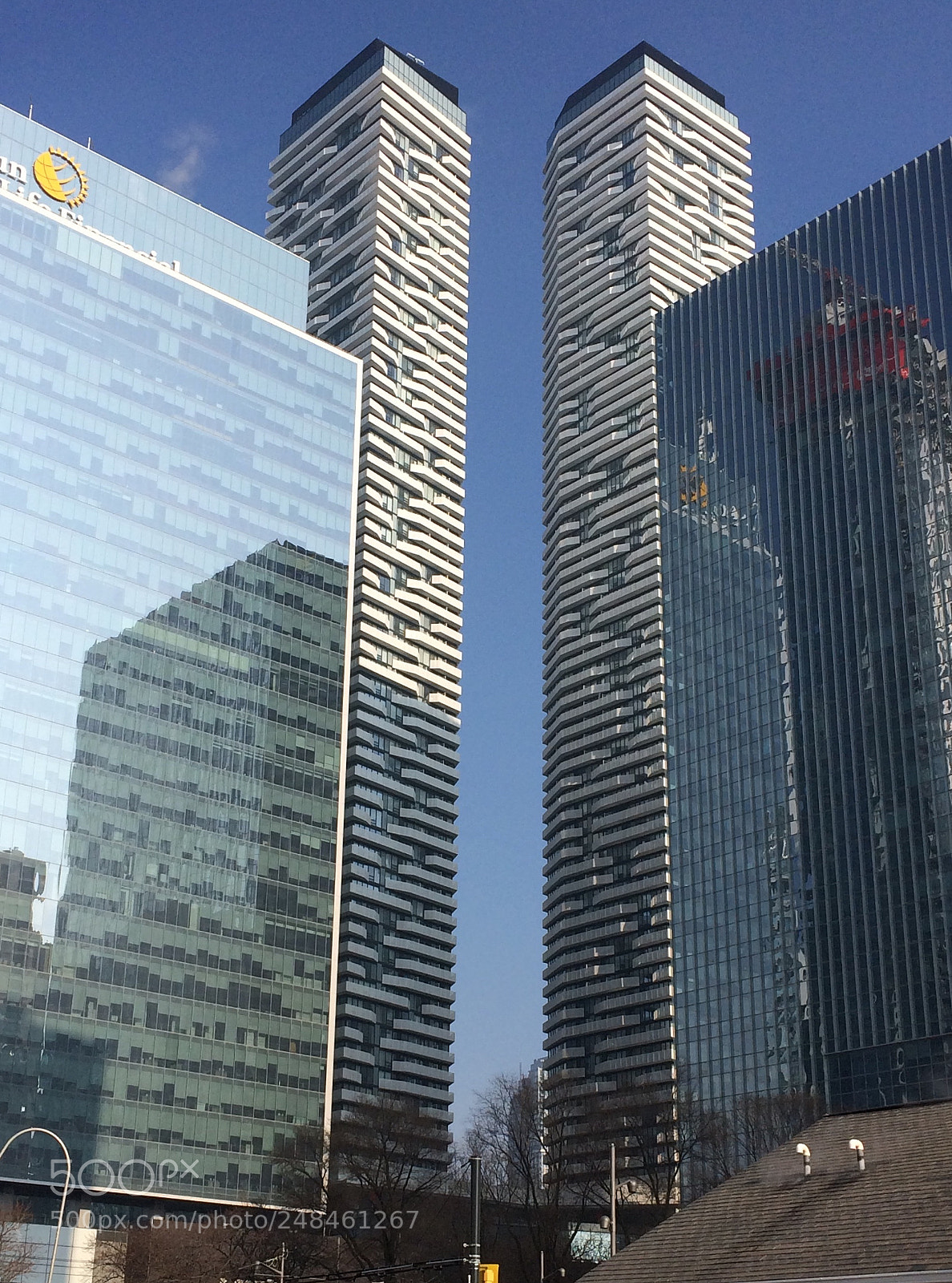 Apple iPhone 5s sample photo. Toronto photography