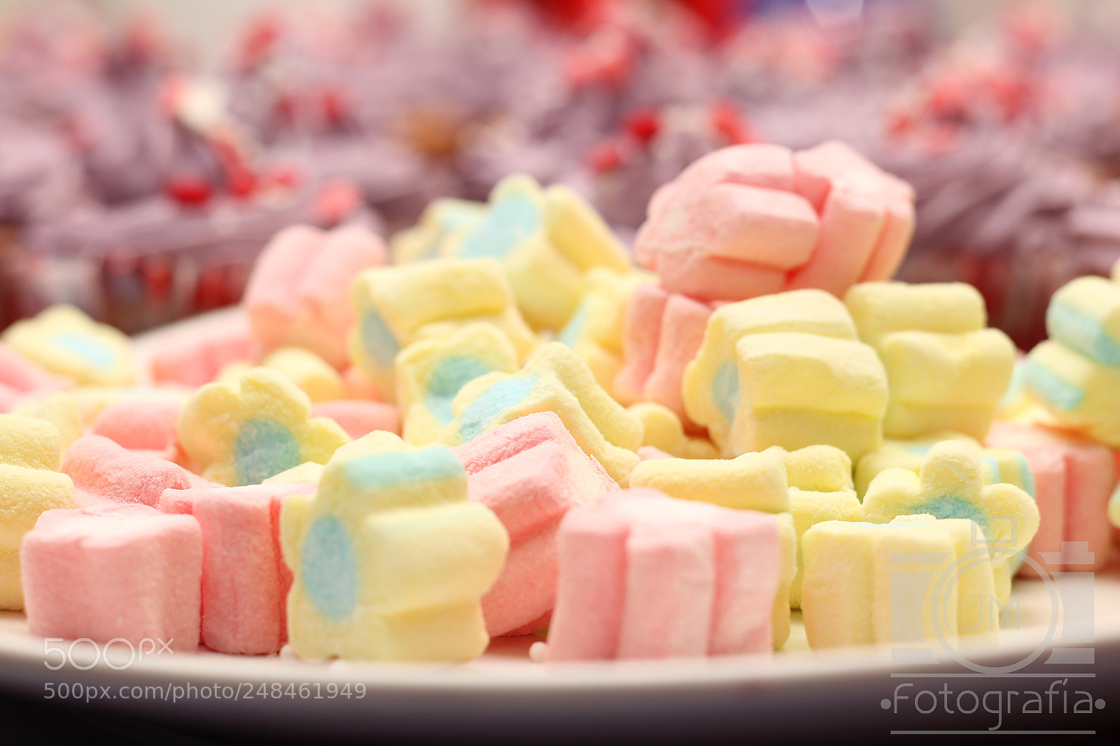 Canon EOS 60D sample photo. Marshmallow photography
