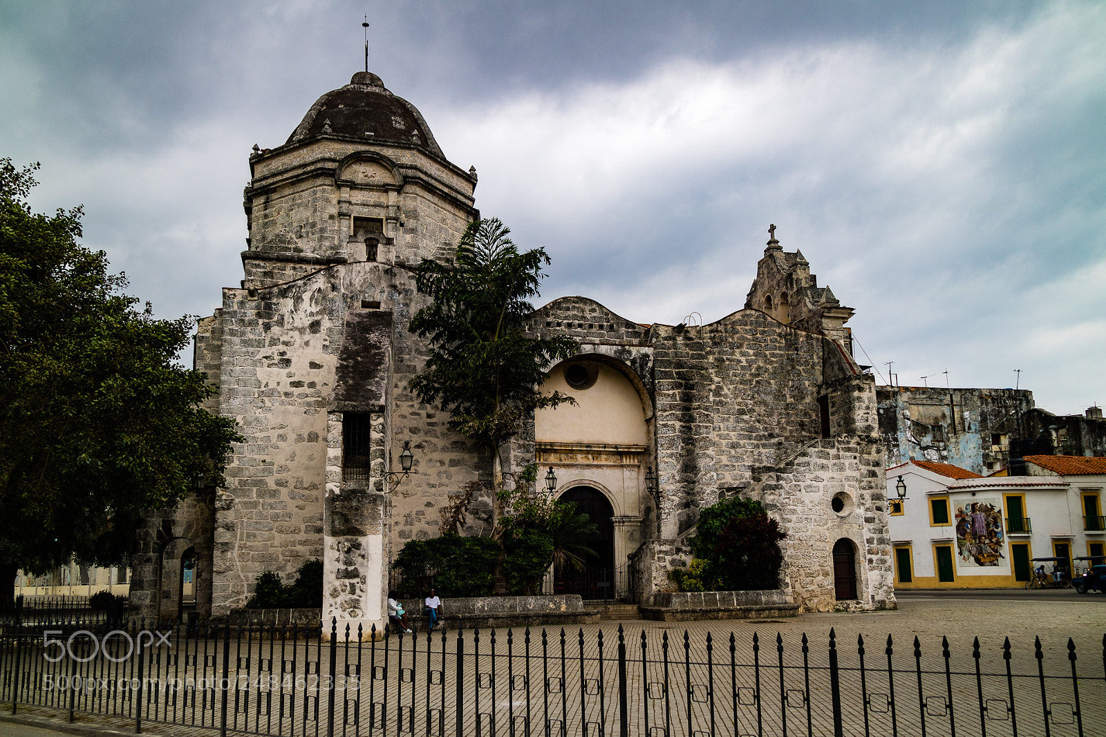 Canon EOS M3 sample photo. Old church photography