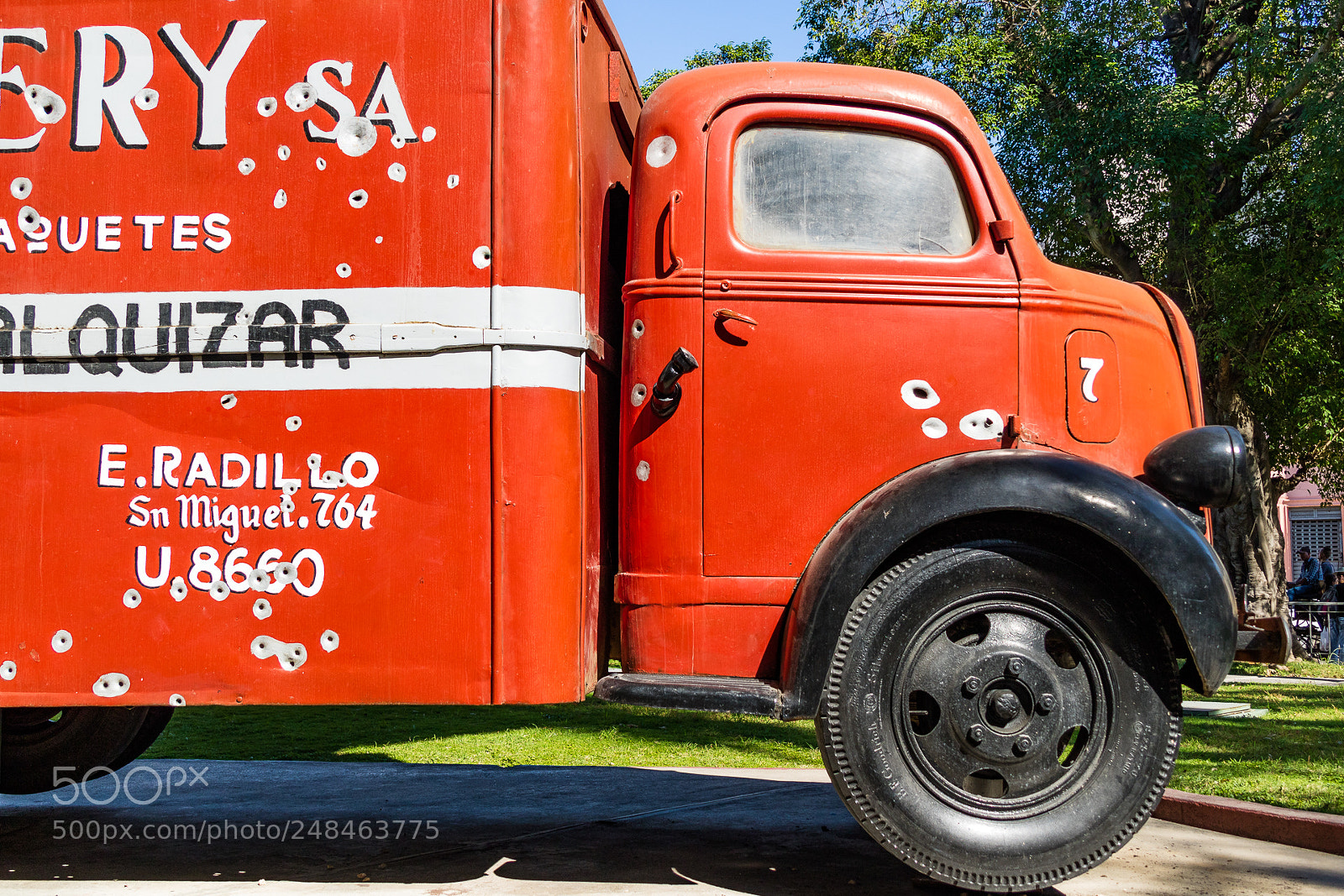 Canon EOS M3 sample photo. Shot truck photography