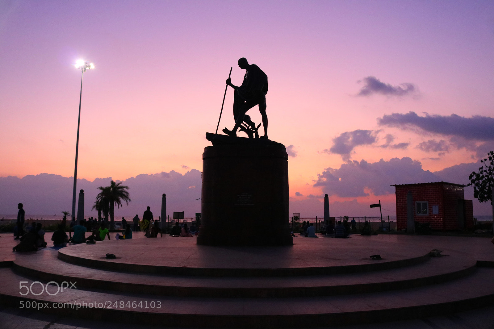 Canon EOS 750D (EOS Rebel T6i / EOS Kiss X8i) sample photo. Gandhi statue marina beach photography