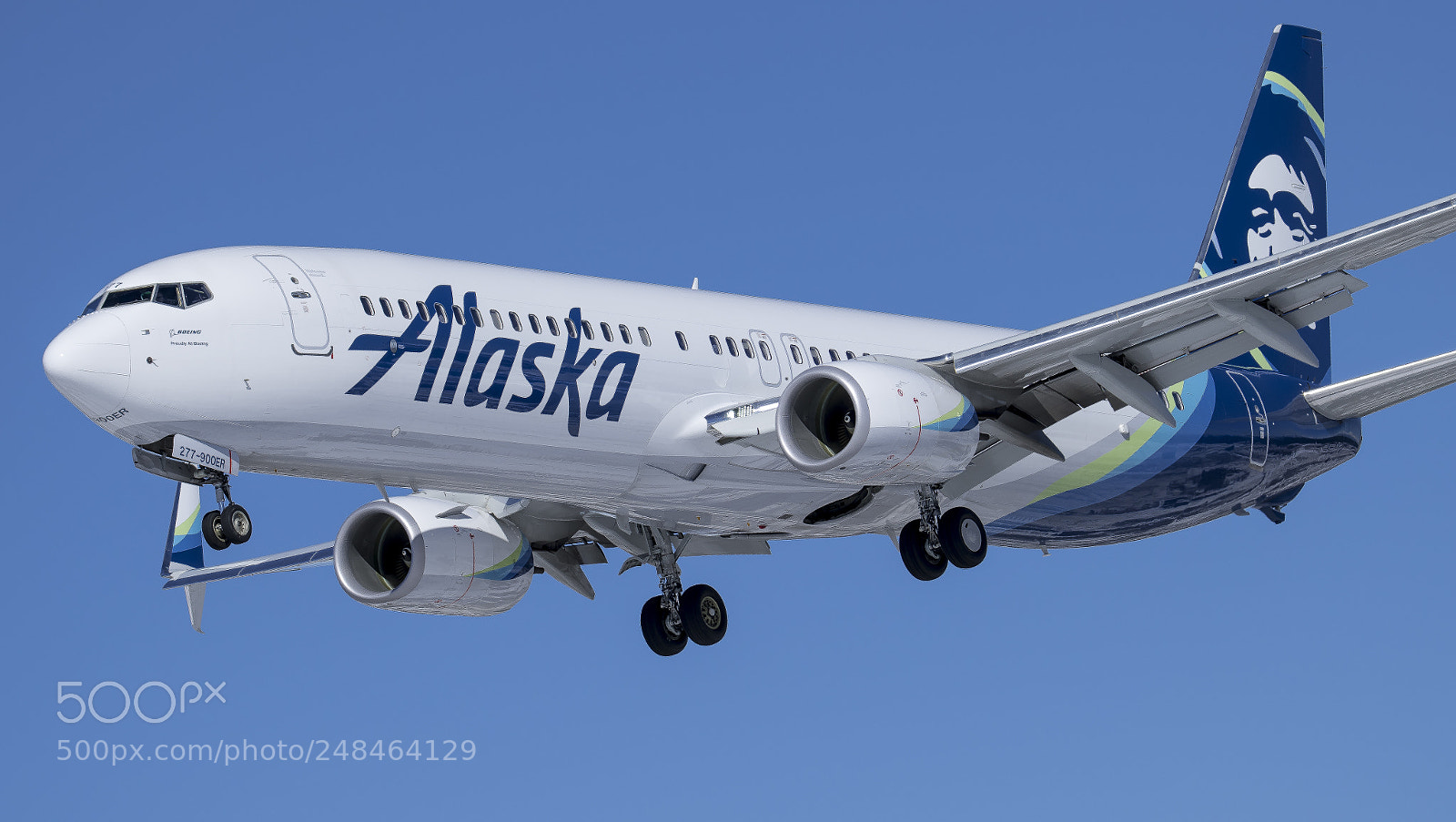 Nikon D850 sample photo. Alaska airlines 737 photography