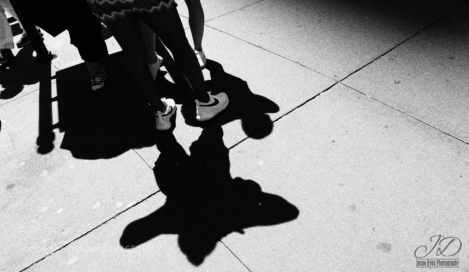 Canon EOS 750D (EOS Rebel T6i / EOS Kiss X8i) sample photo. Shapes in the shadows 2 photography