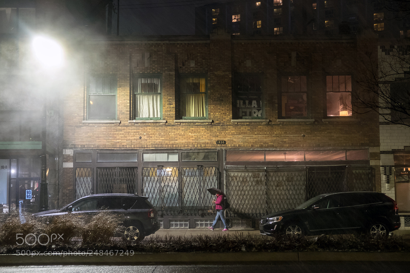 Fujifilm X-T10 sample photo. Night walker photography