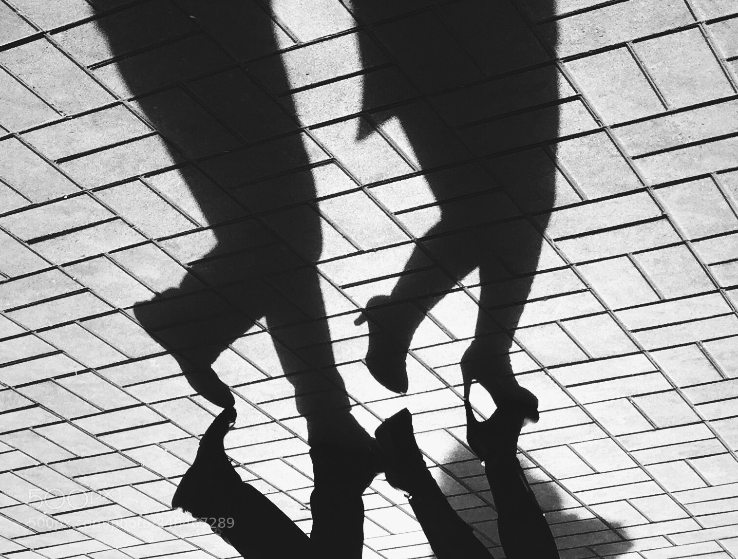 Apple iPhone 6 Plus sample photo. Dancing photography