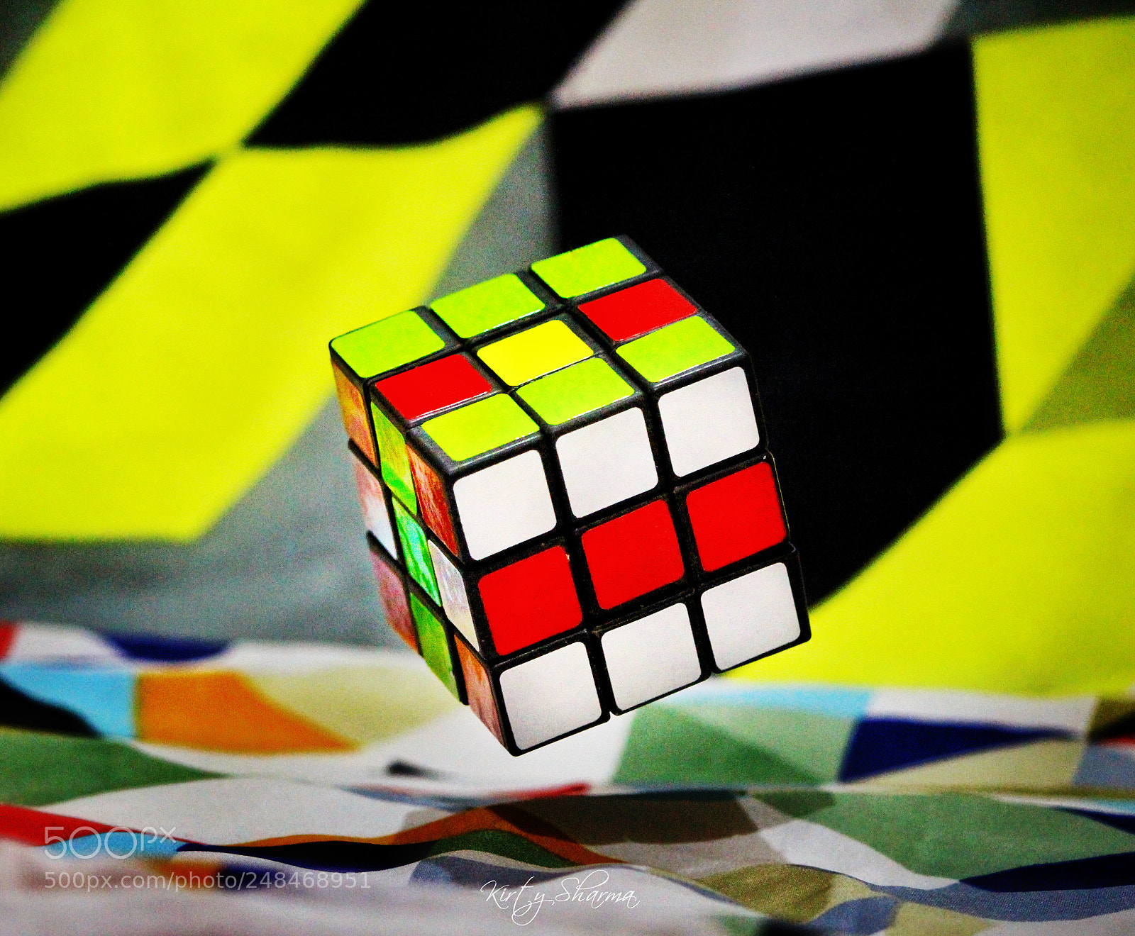 Canon EOS 700D (EOS Rebel T5i / EOS Kiss X7i) sample photo. Cube photography