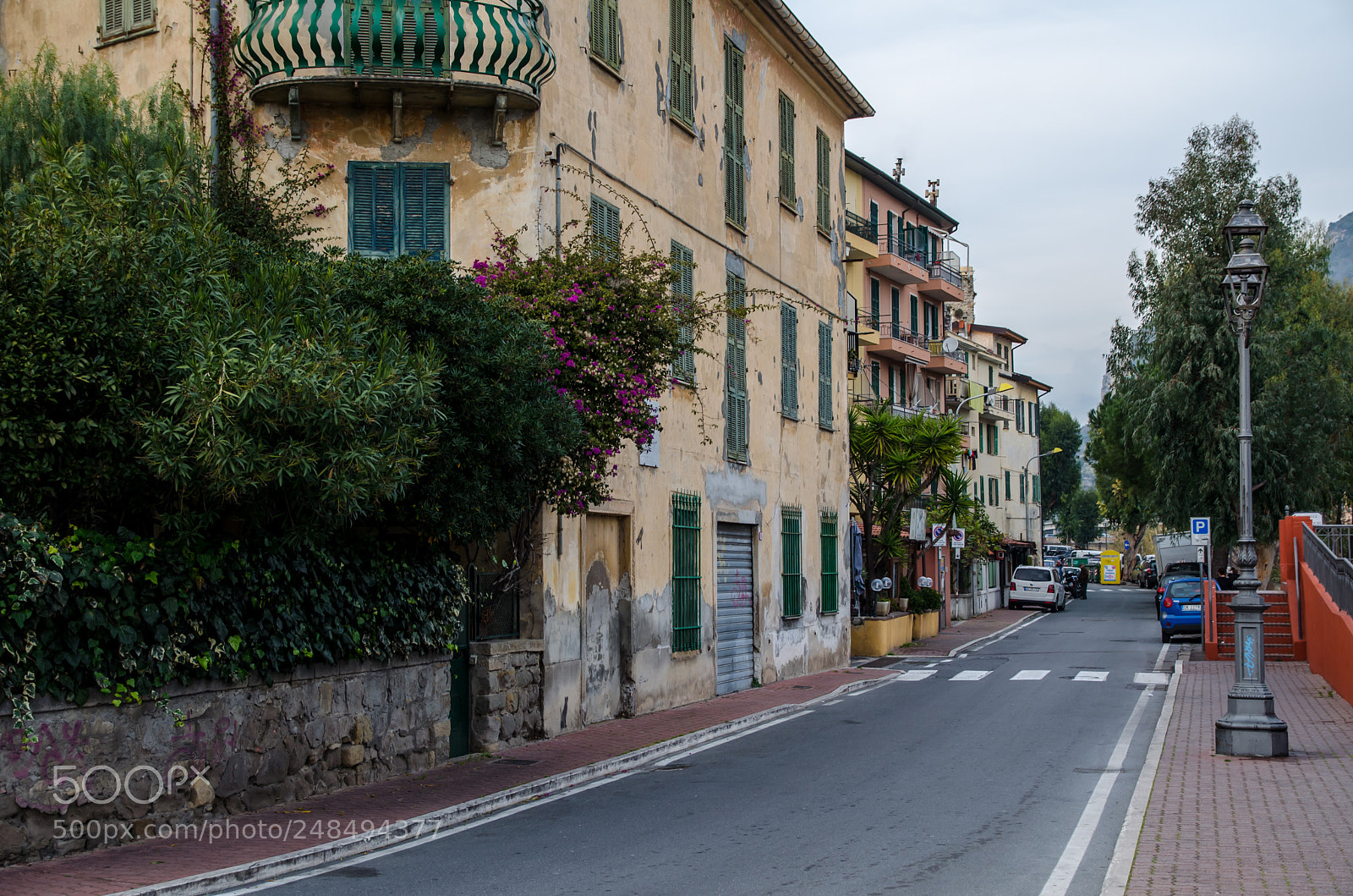 Nikon D5100 sample photo. Ventimiglia streets photography
