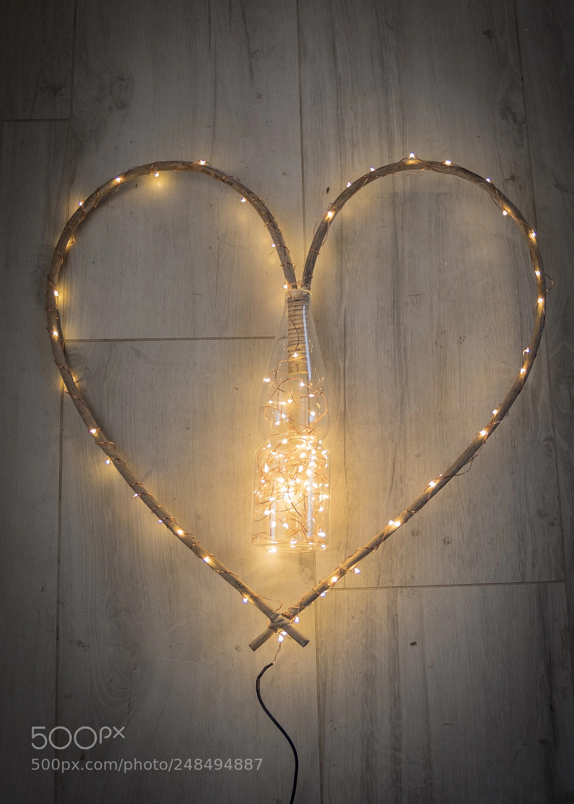 Panasonic Lumix DC-GH5 sample photo. Diy heart lamp photography