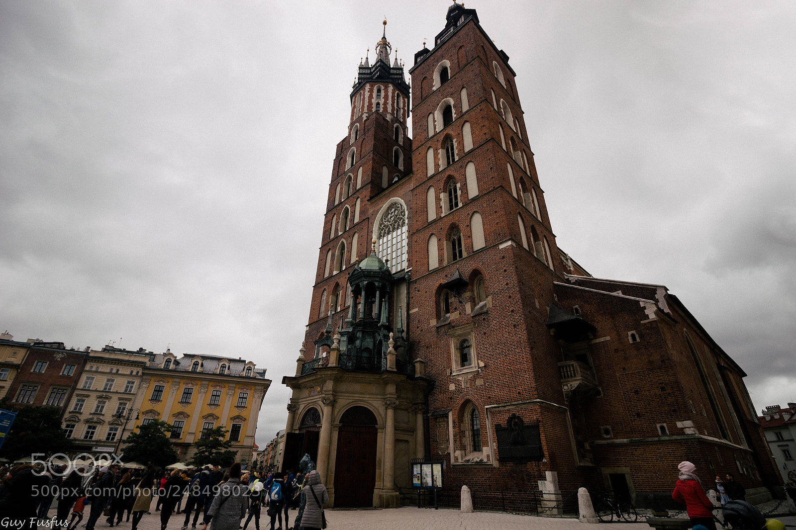 Canon EOS 700D (EOS Rebel T5i / EOS Kiss X7i) sample photo. Bazylika mariacka photography