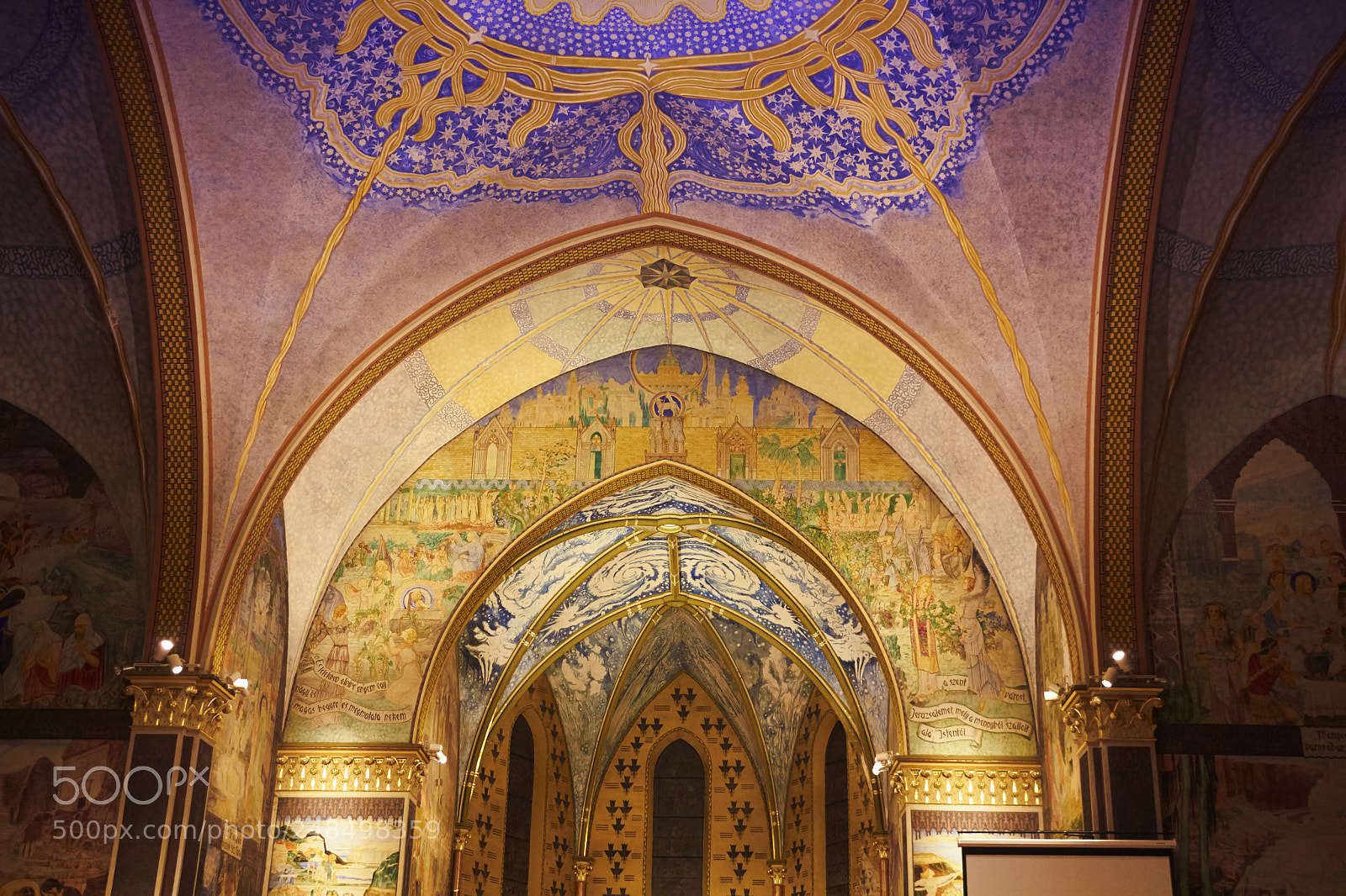 Canon EOS 650D (EOS Rebel T4i / EOS Kiss X6i) sample photo. Church i nthe inside photography