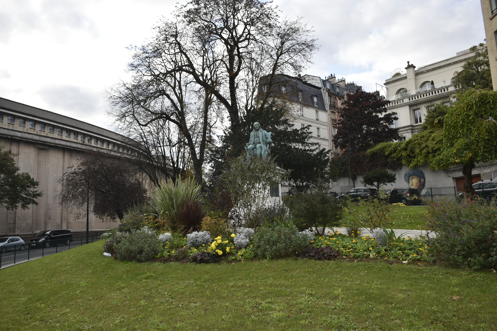 Nikon D5500 sample photo. Notre dame garden photography