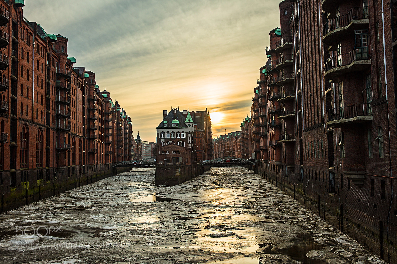 Canon EOS 5DS R sample photo. Eissunset photography