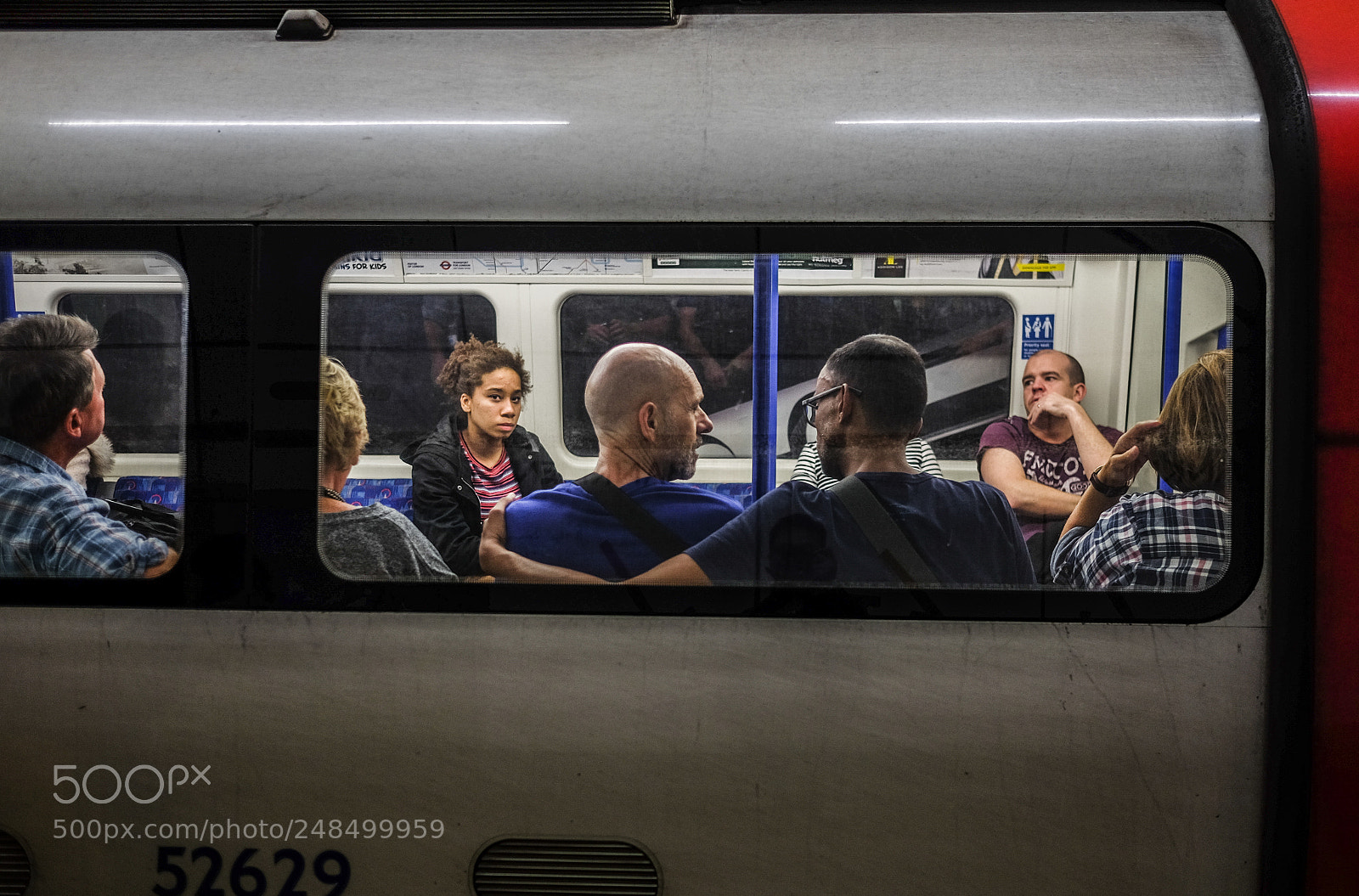 Fujifilm X-T1 sample photo. Life in a tube photography