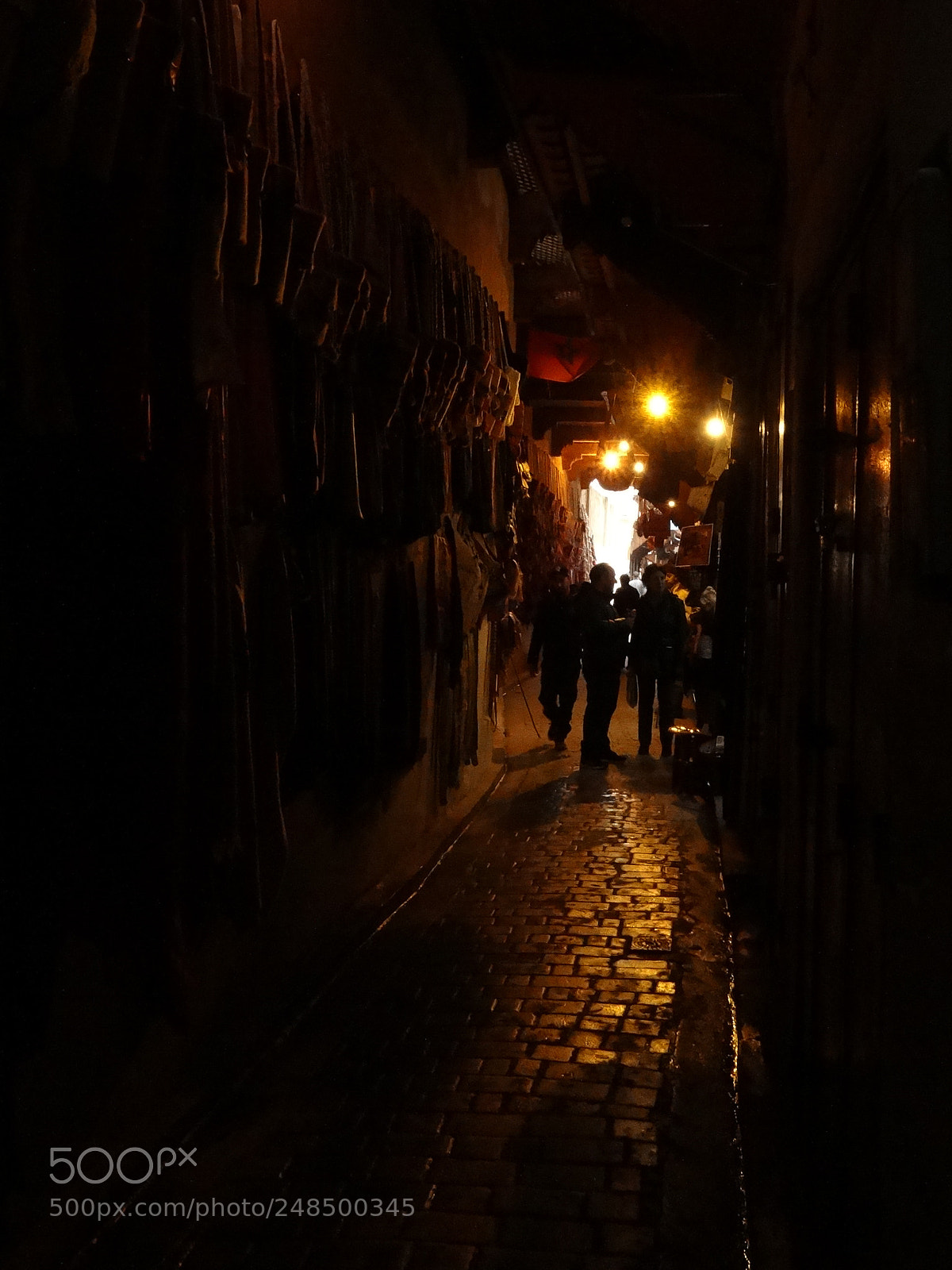 Sony Cyber-shot DSC-HX300 sample photo. Carrer de nit f photography