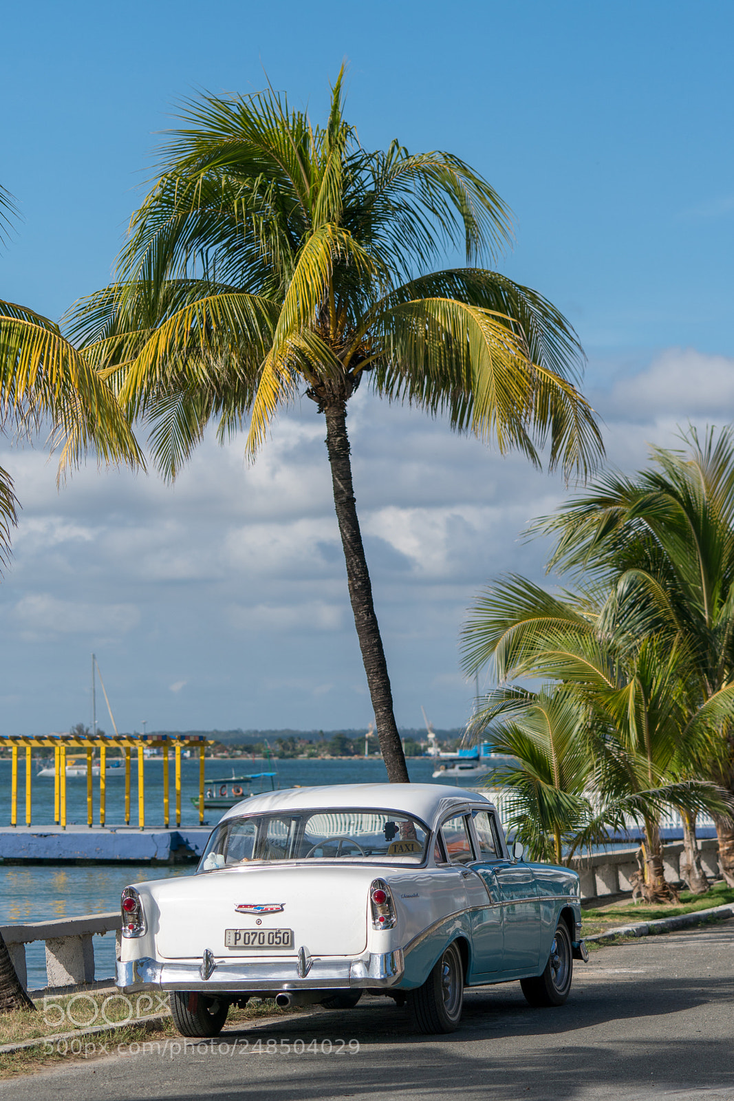 Sony a6500 sample photo. Cuban classic car 7 photography