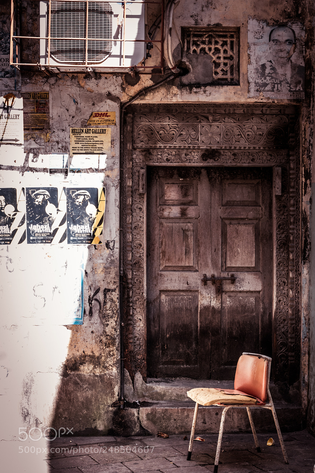 Nikon D7200 sample photo. Queue abandoned photography