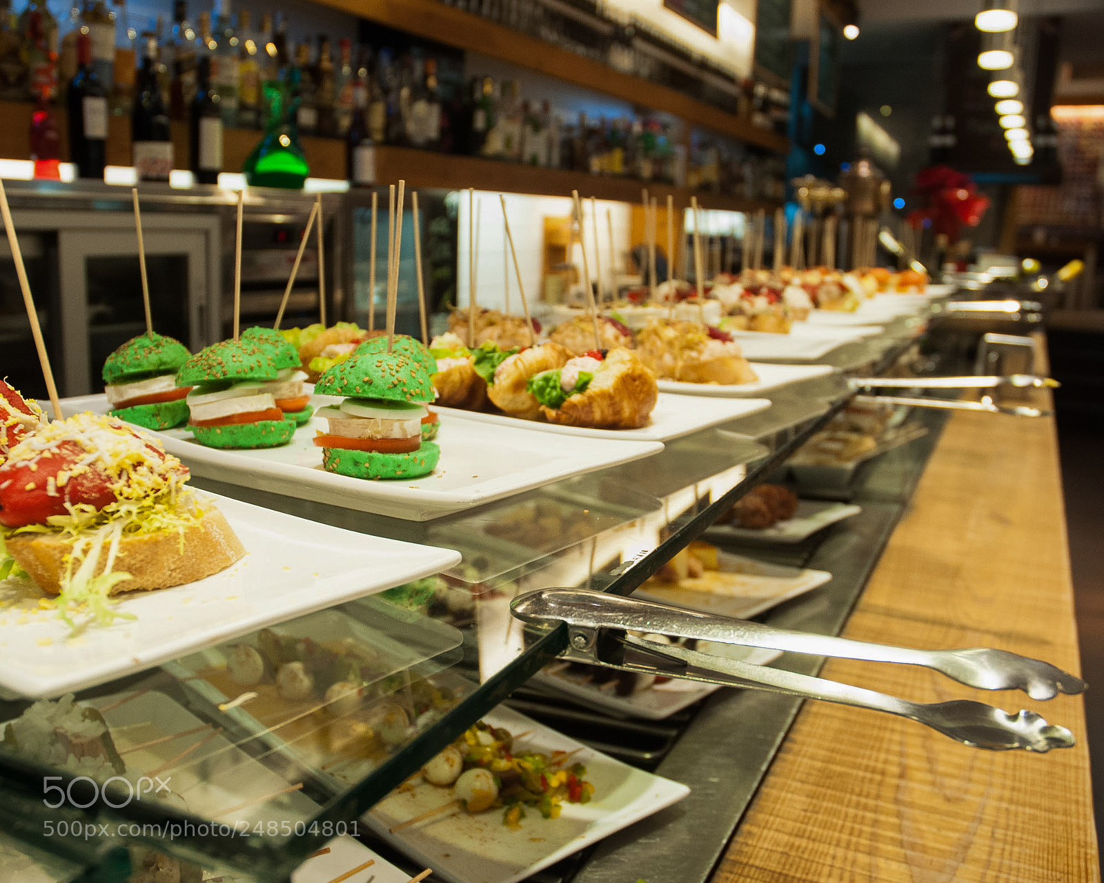 Nikon D5000 sample photo. Tapas bar, a visitor's photography