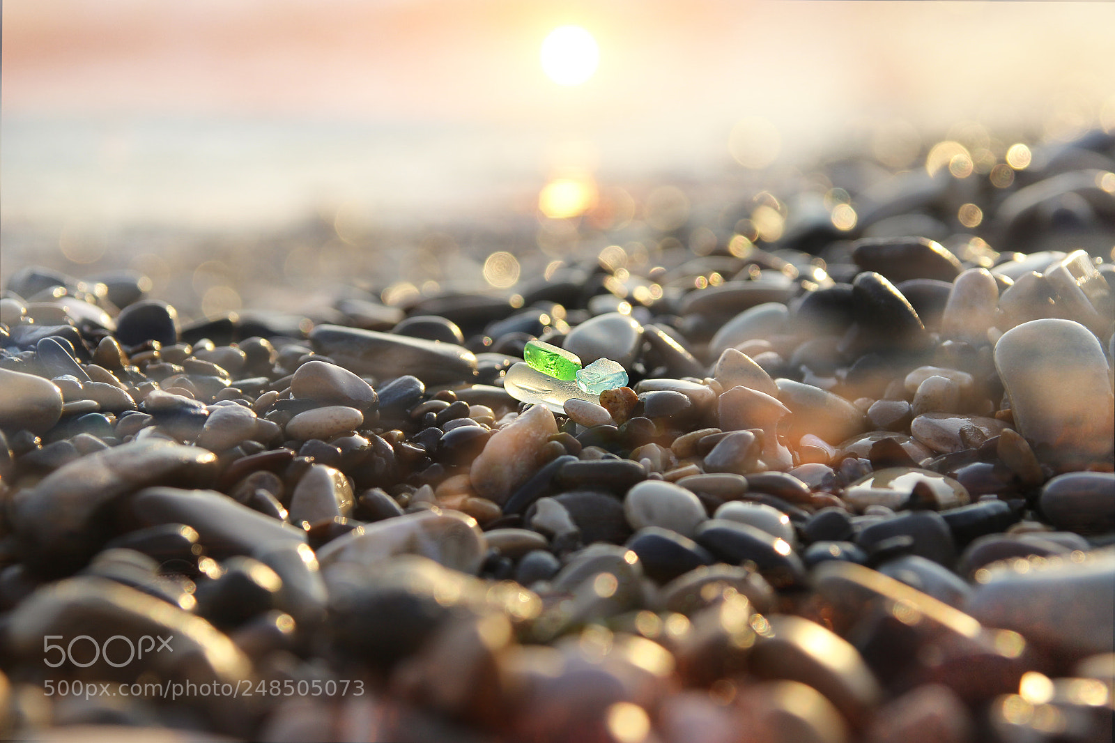 Canon EOS 600D (Rebel EOS T3i / EOS Kiss X5) sample photo. Sea glass, sea and photography