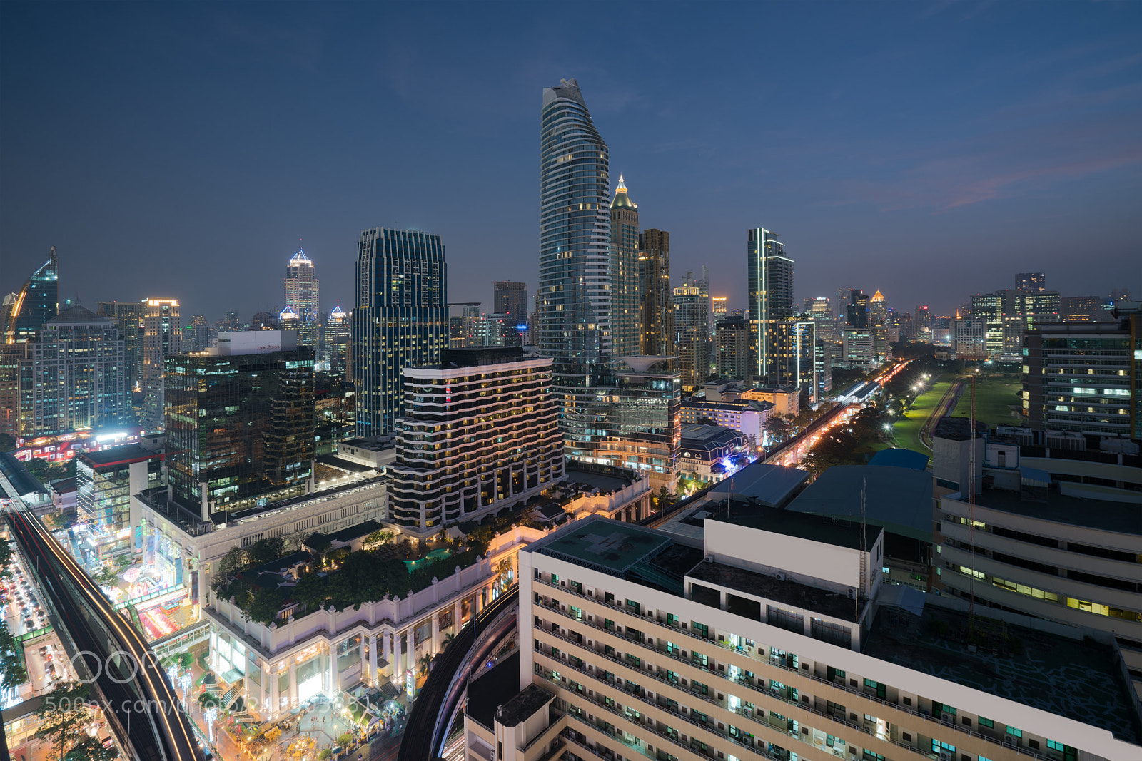 Sony a7R II sample photo. Modern building in bangkok photography