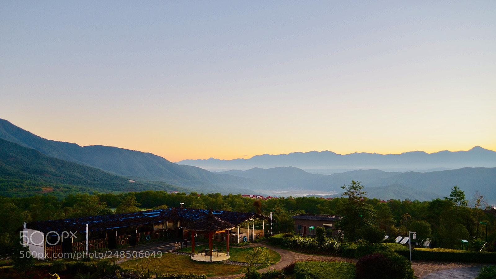 Nikon D610 sample photo. Sun up photography
