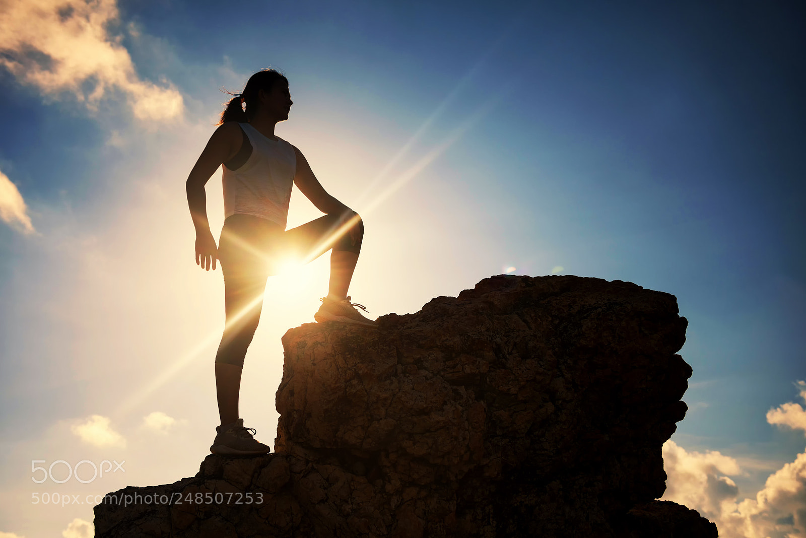 Nikon D810 sample photo. Silhouette hiking woman at photography