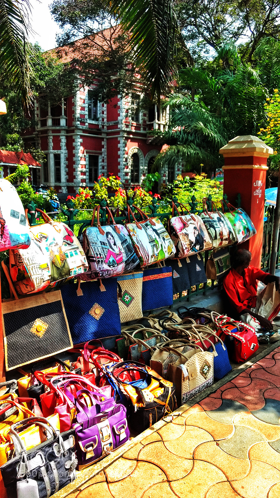 Motorola Moto G (4) sample photo. Bag vendor photography