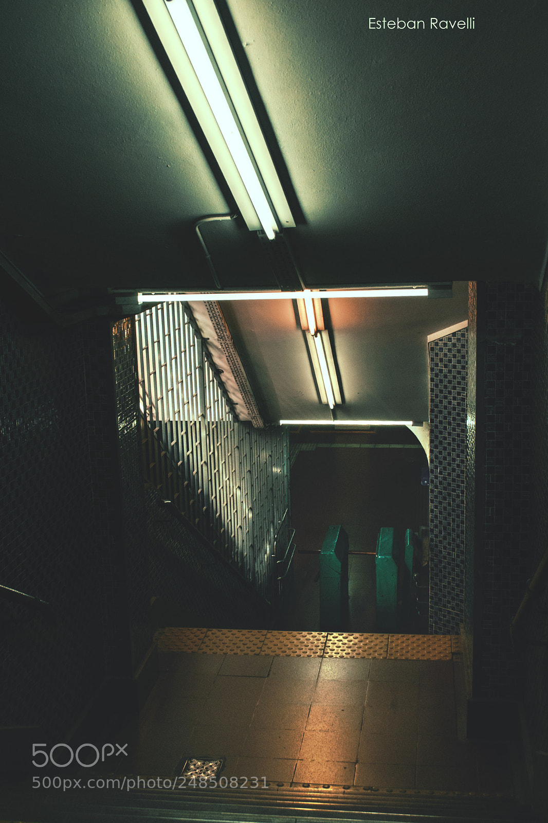 Nikon D5200 sample photo. Tunel photography