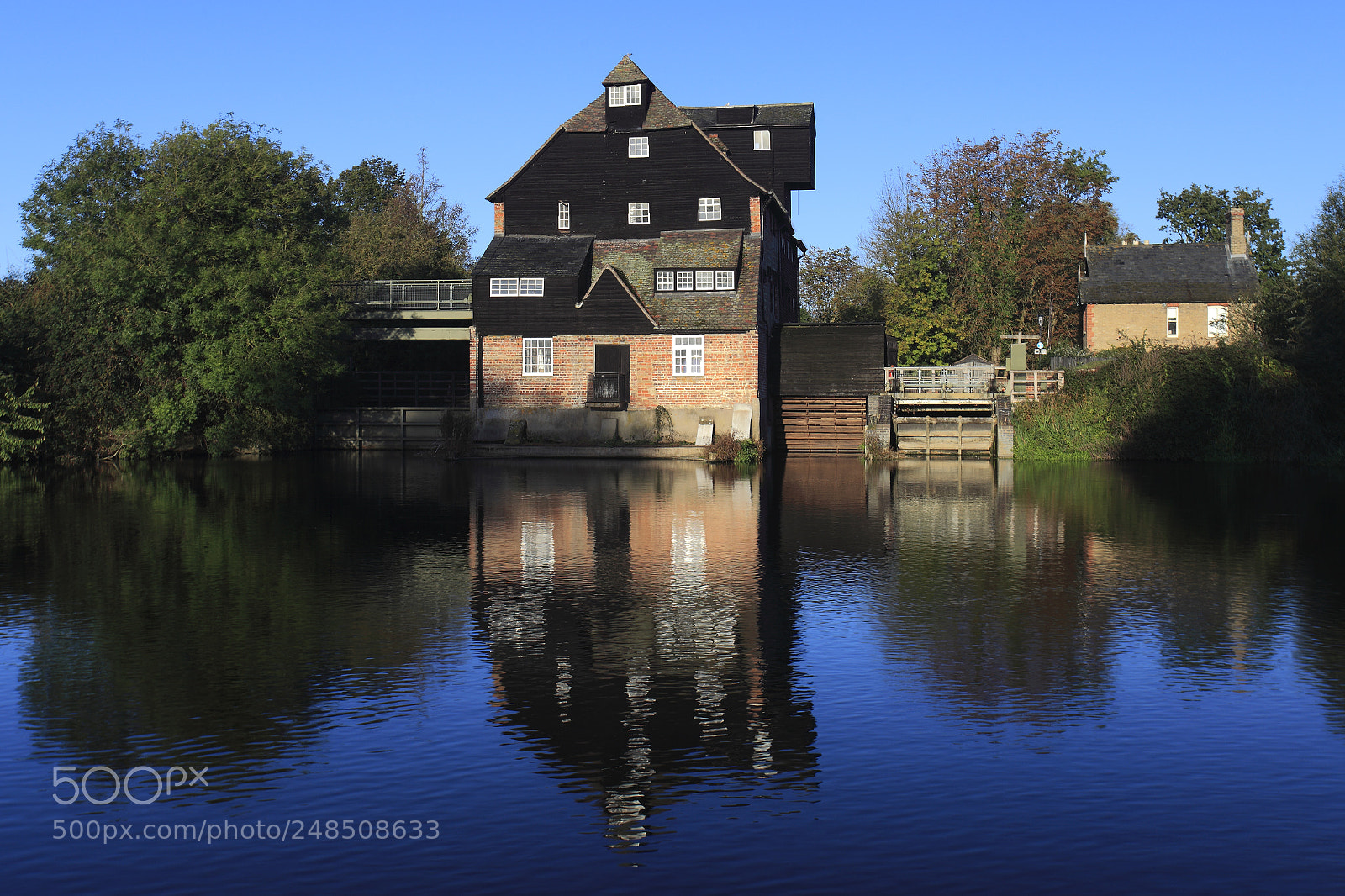 Canon EOS 5D Mark II sample photo. Houghton mill on the photography