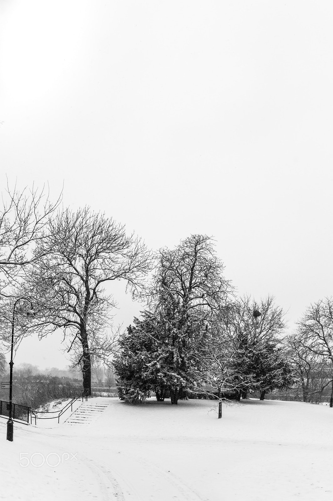 Samsung NX11 sample photo. A winter scene photography