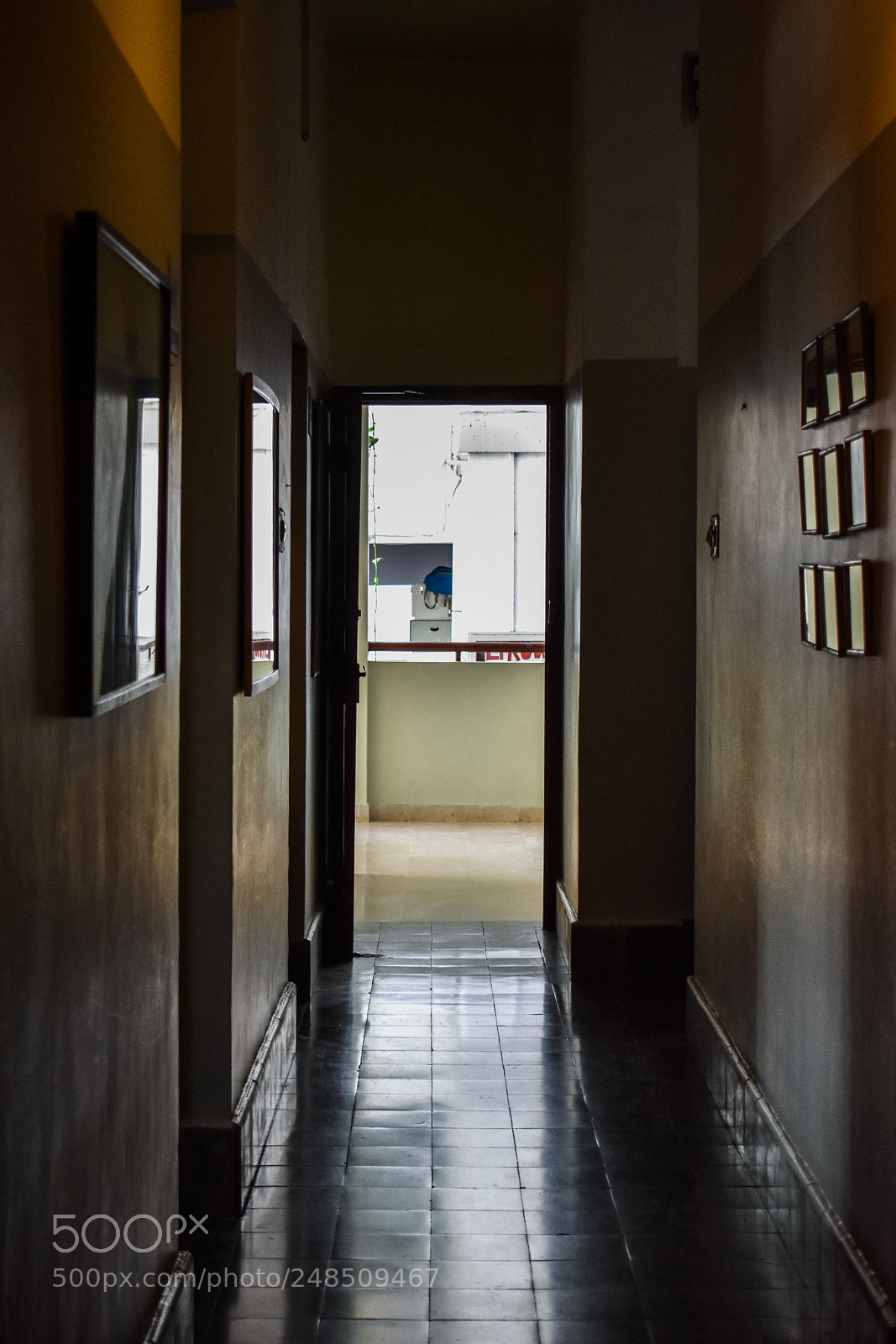 Nikon D3400 sample photo. Hallway photography