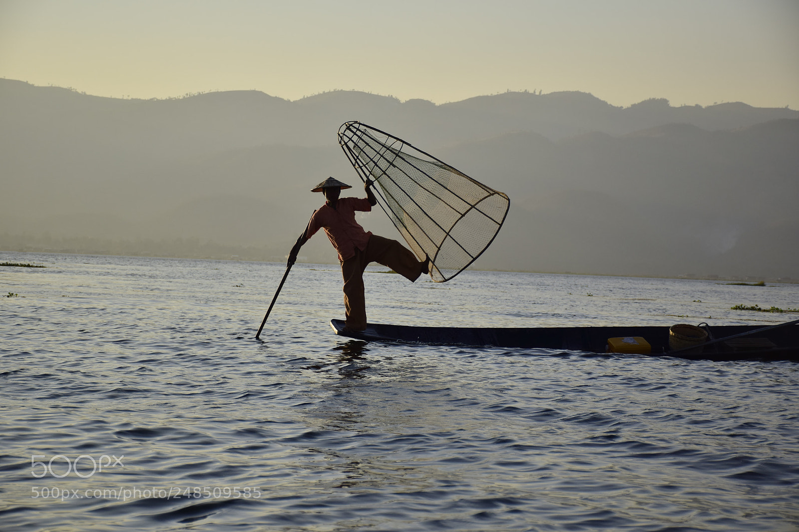 Nikon D5300 sample photo. Traditional fisherman at dusk photography