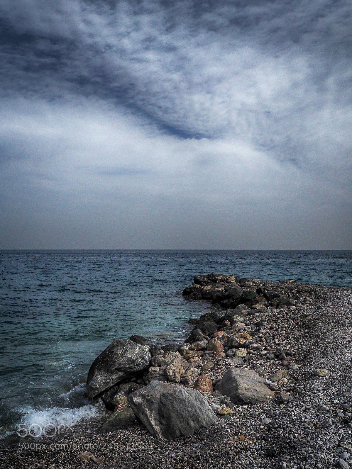Olympus OM-D E-M10 sample photo. Cloudy seascape. photography