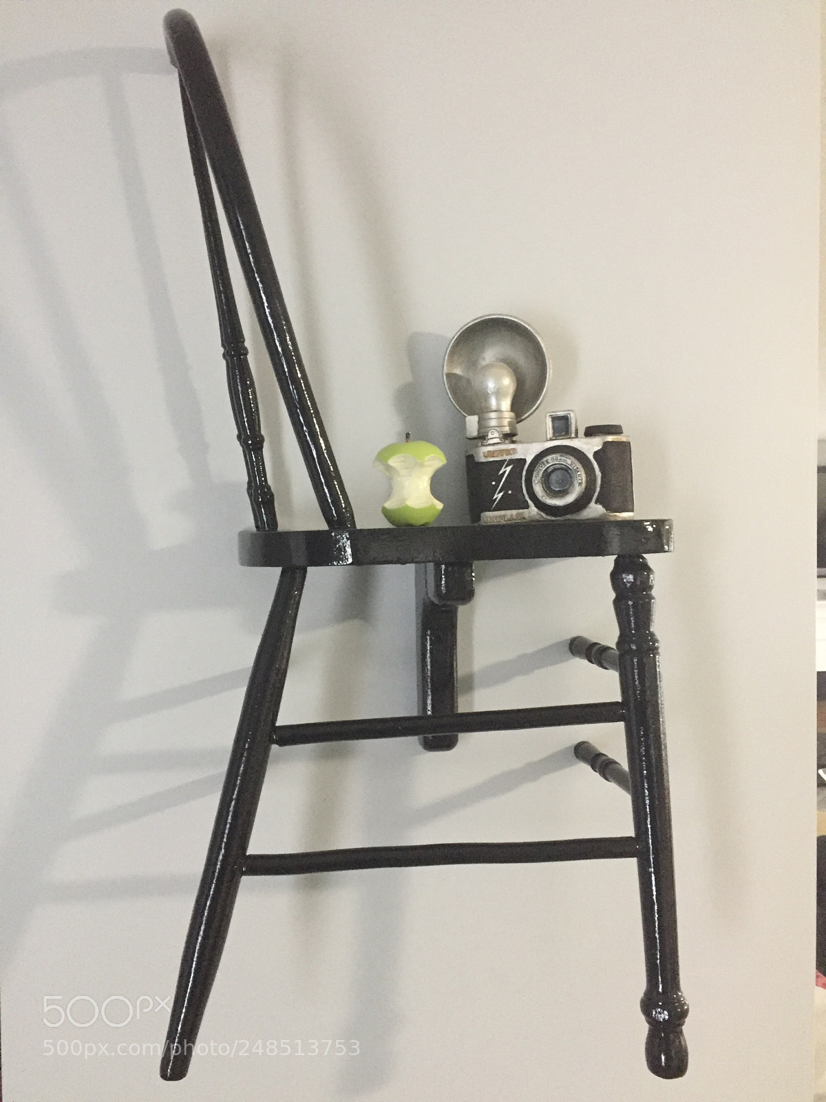 Apple iPhone 6 sample photo. Photographers lunch wall hanging photography