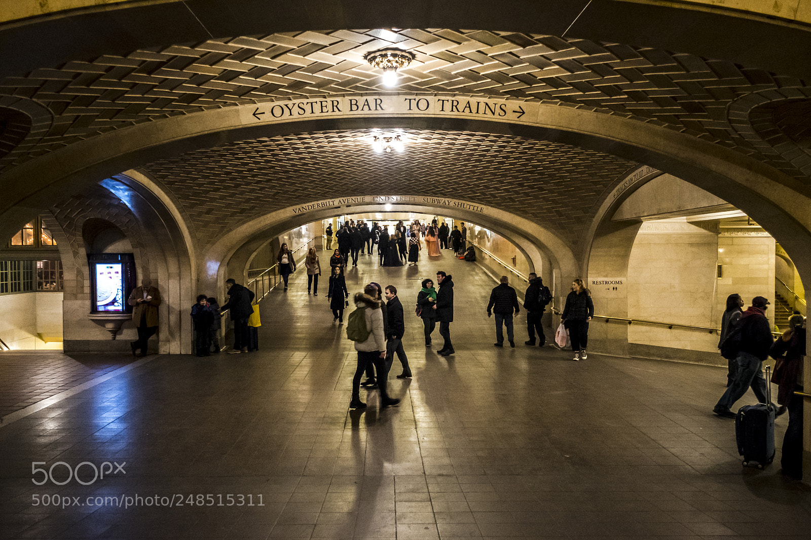Fujifilm X-T2 sample photo. Interior of grand central photography