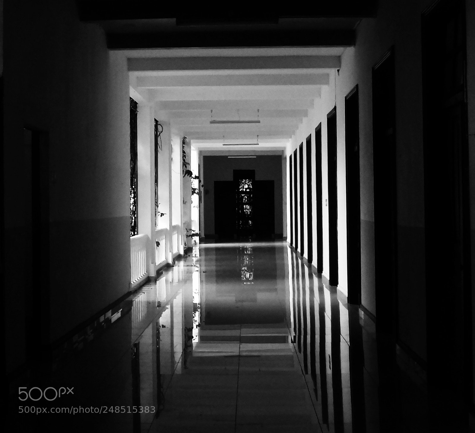Samsung Galaxy J3(2016) sample photo. Hallway photography