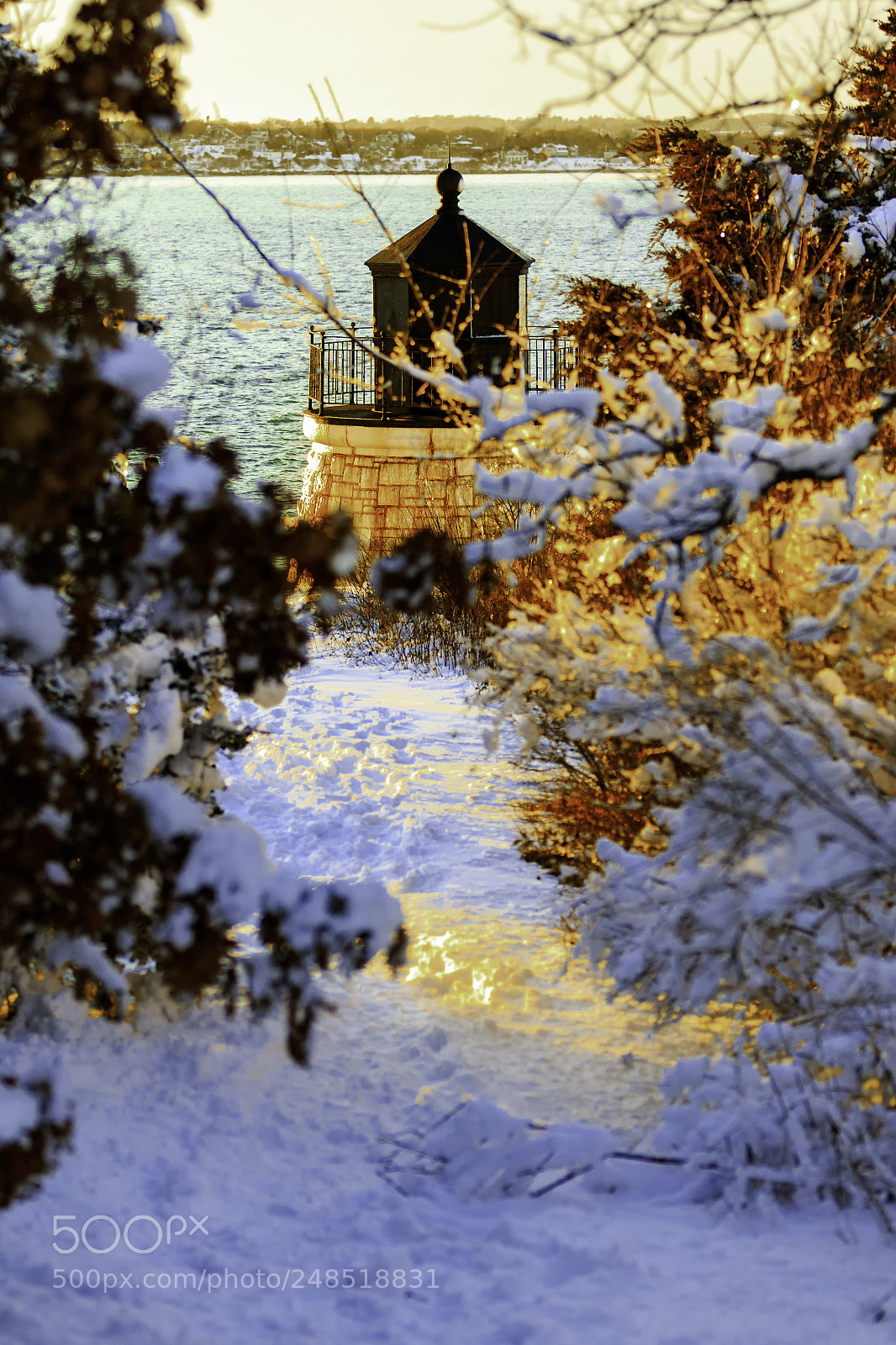 Canon EOS 7D Mark II sample photo. New england lighthouse in photography