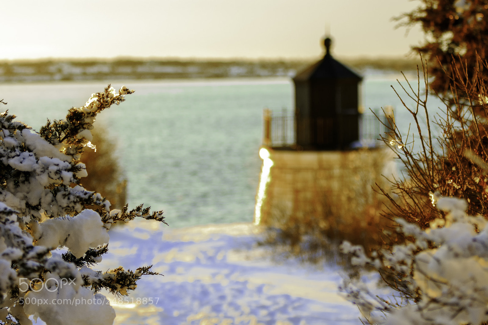 Canon EOS 7D Mark II sample photo. New england lighthouse in photography