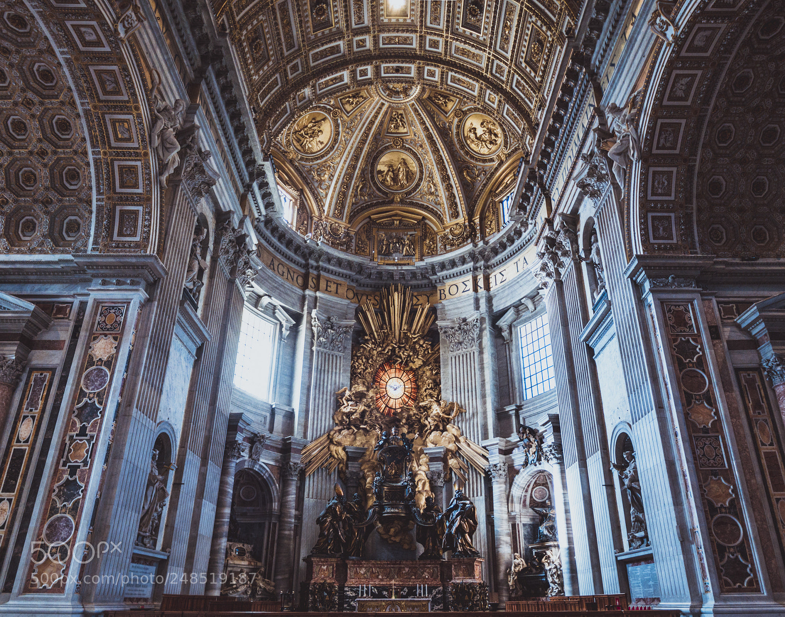 Panasonic Lumix DMC-G7 sample photo. St. peter's basilica photography