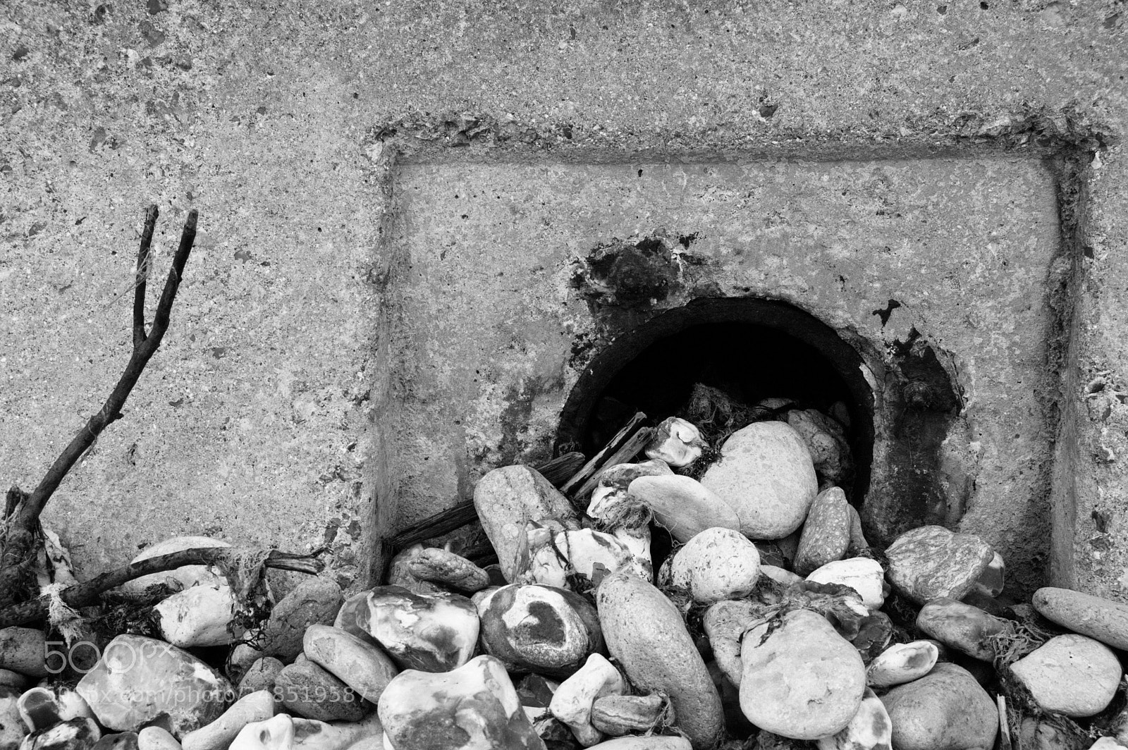 Nikon D50 sample photo. Flowing stones photography