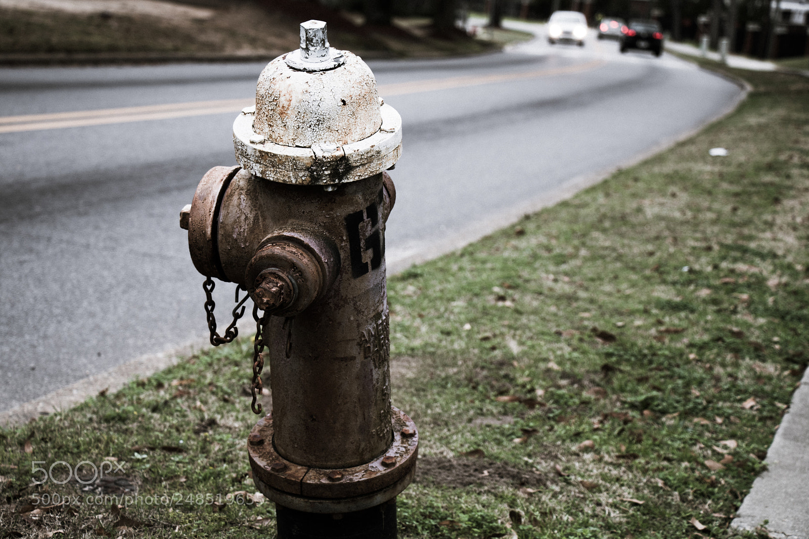 Canon EOS 80D sample photo. Rusty fire hydrant photography