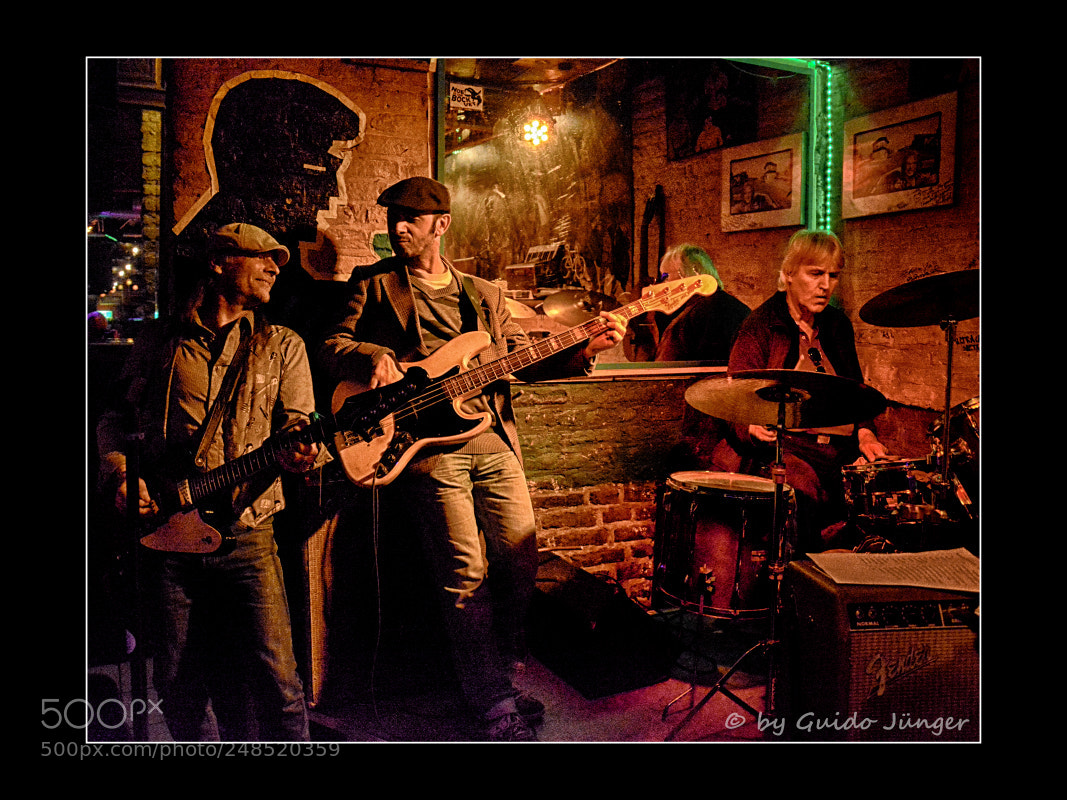 Nikon D7100 sample photo. Cool men in a photography