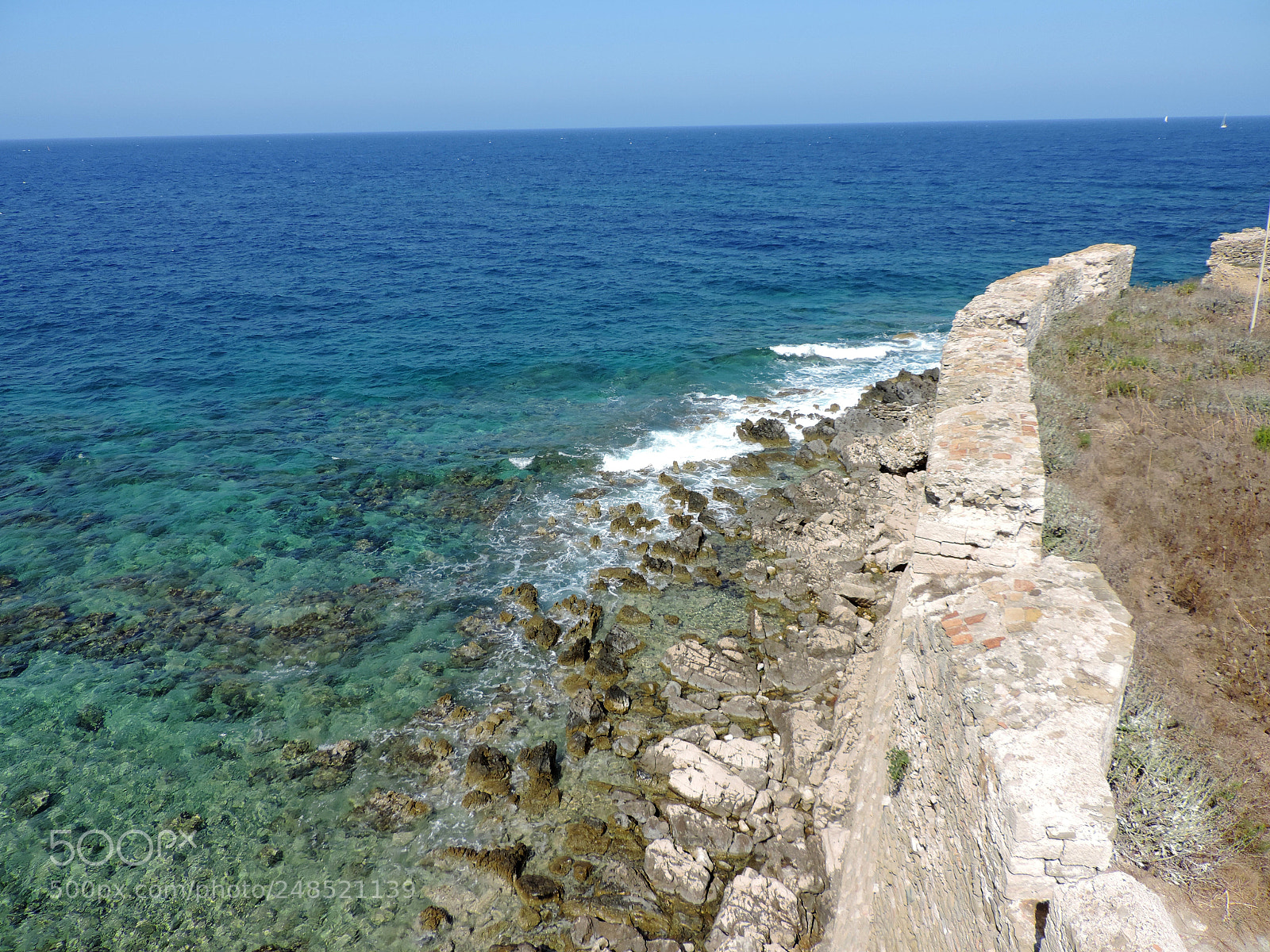 Nikon Coolpix P520 sample photo. Methoni's castle photography