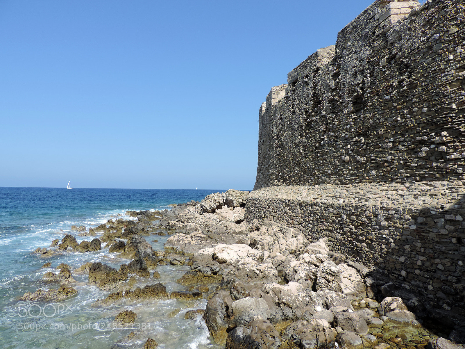 Nikon Coolpix P520 sample photo. Methoni's castle photography